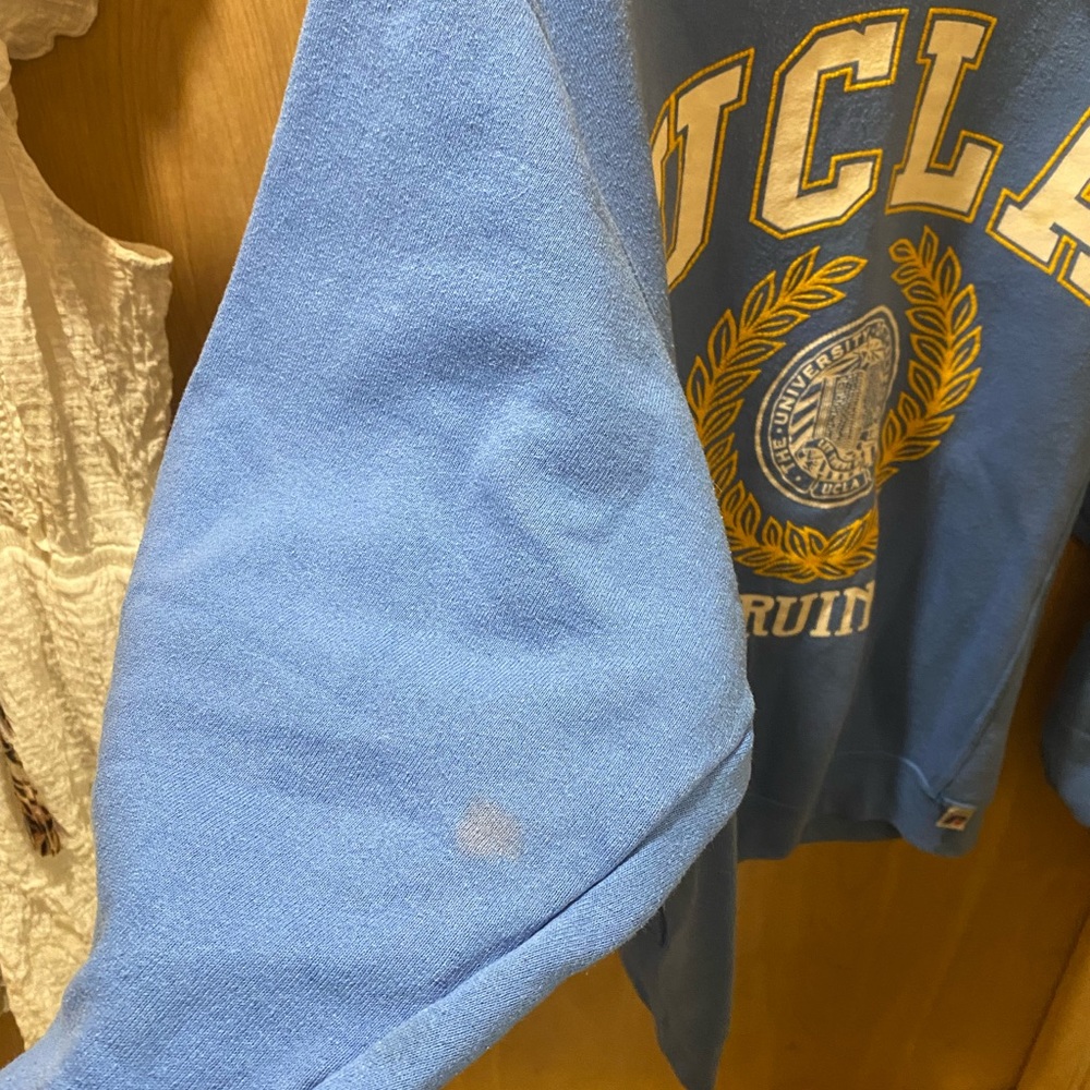 UCLA MEDIUM - Picture 6 of 7
